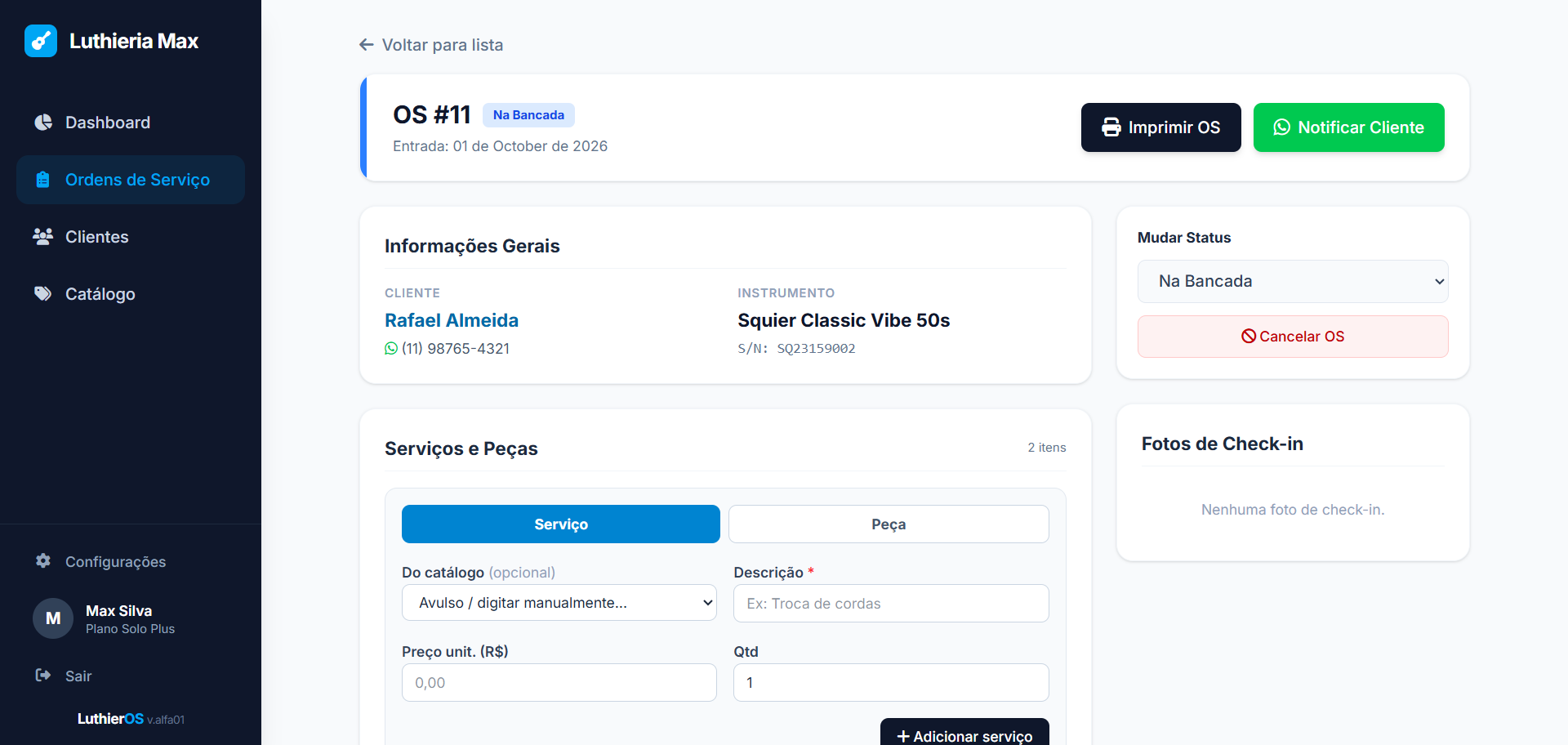 Detalhe de ordem de serviço no LuthierOS com informações do cliente, instrumento e botões de imprimir e notificar